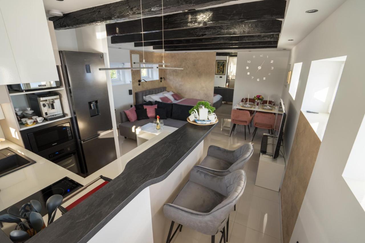 Studio Apartman Lenox Fiume Kültér fotó