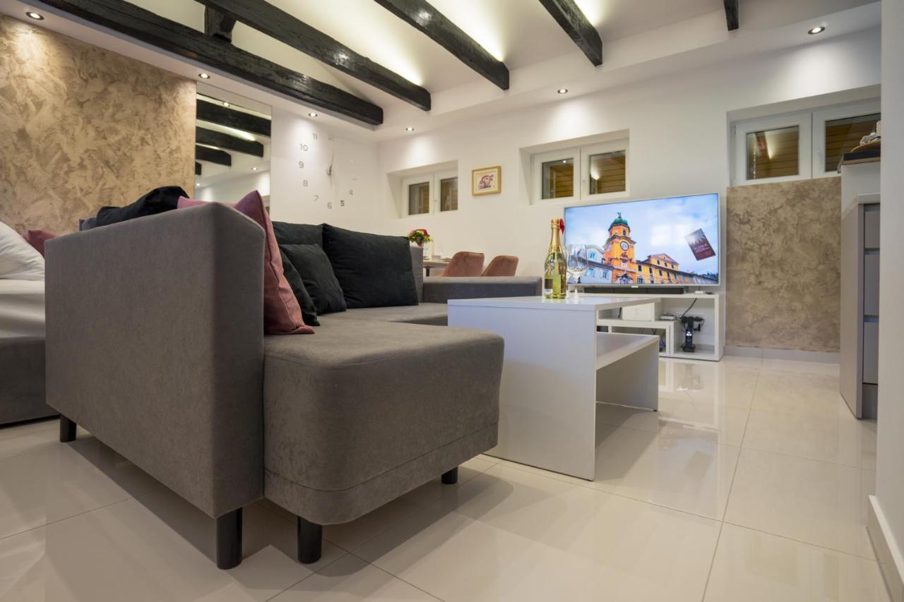 Studio Apartman Lenox Fiume Kültér fotó